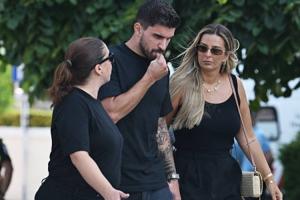 KAIYUN SPORTS-11小时前刚踢完世俱杯!内维斯、坎塞洛已抵达若塔葬礼现场