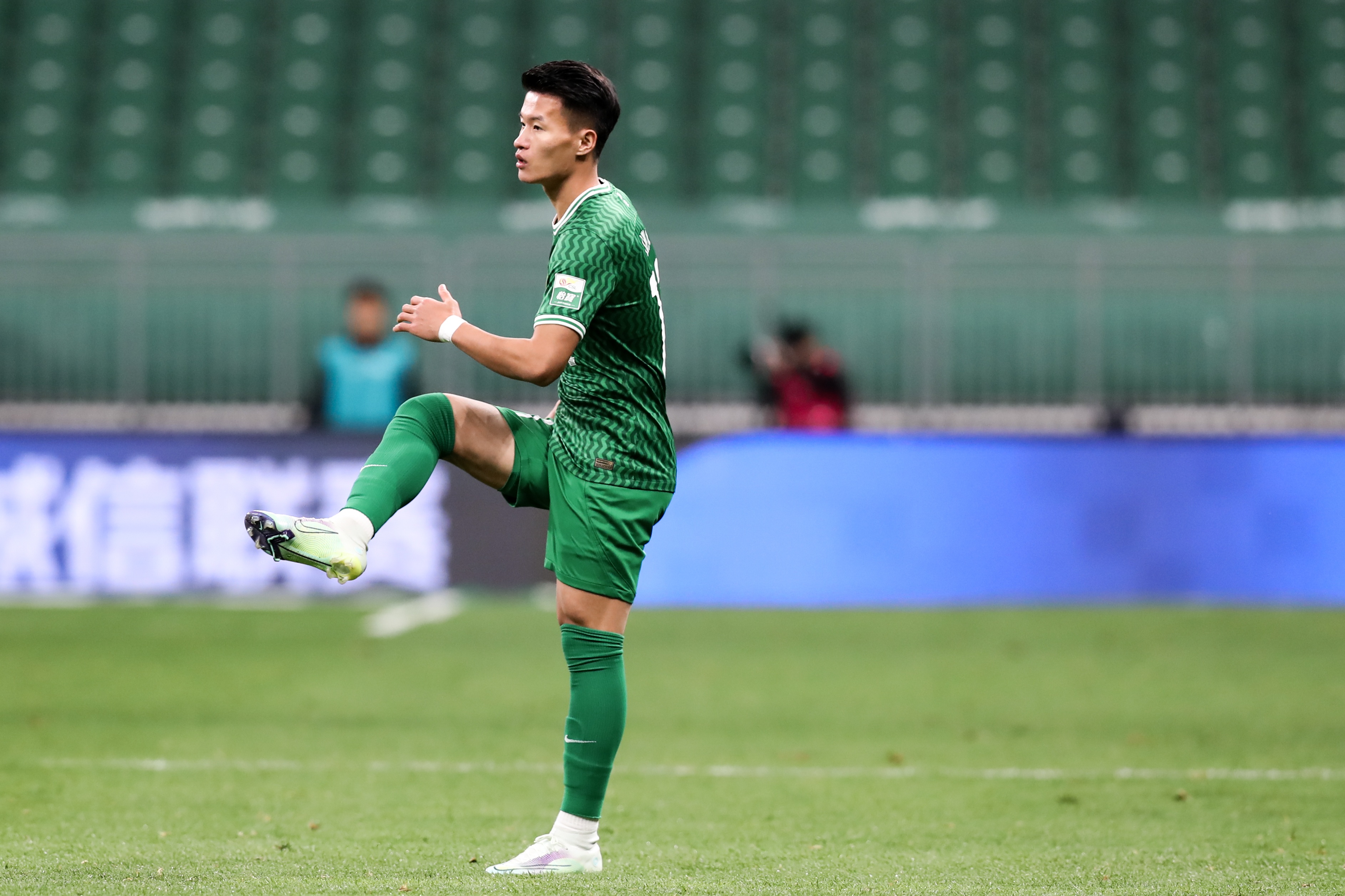 开云登录入口-北青：林良铭、杨立瑜和柏杨能否出战要看医疗团队的最终评估报告